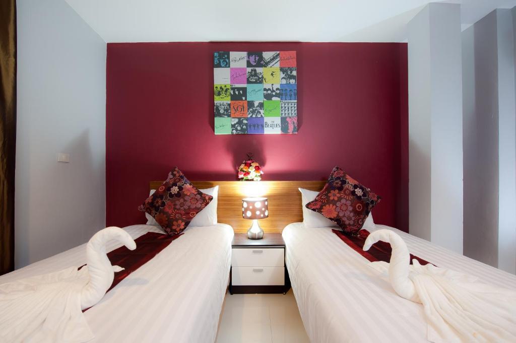Rama Kata Beach Hotel Стая снимка