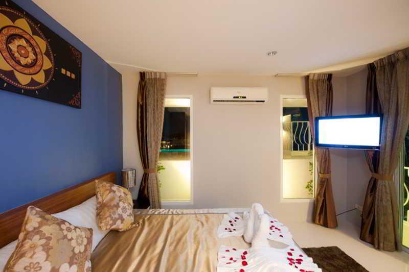Rama Kata Beach Hotel Екстериор снимка