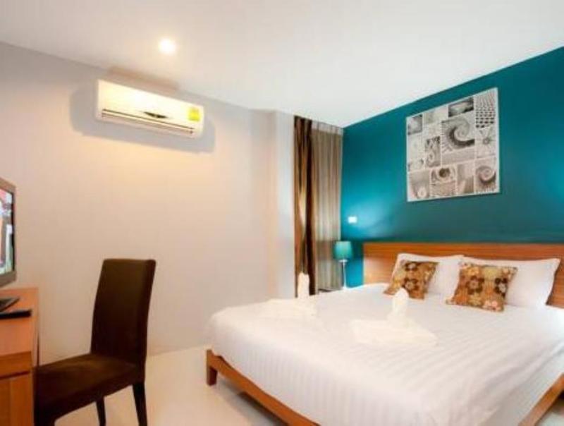 Rama Kata Beach Hotel Екстериор снимка