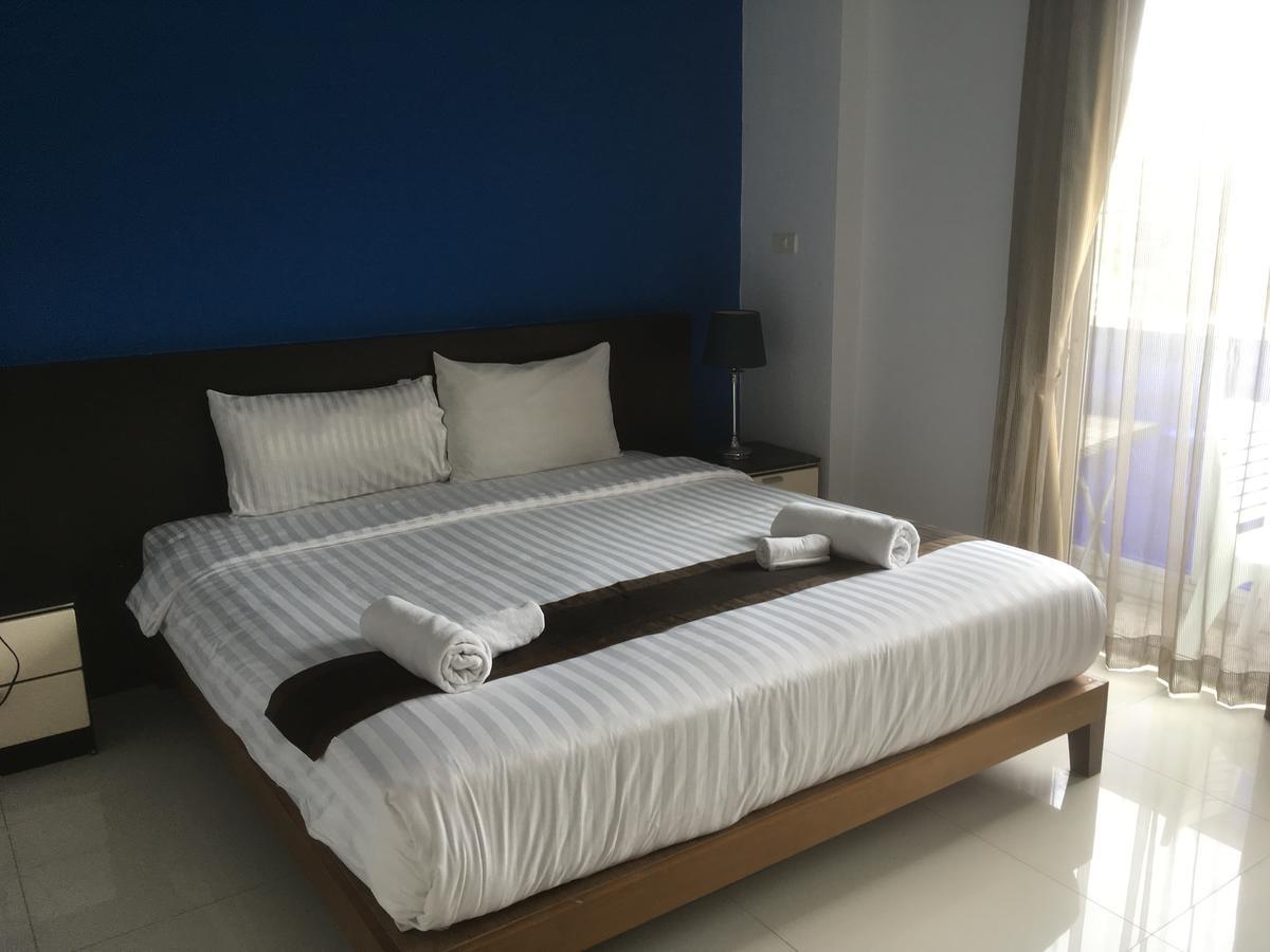 Rama Kata Beach Hotel Екстериор снимка