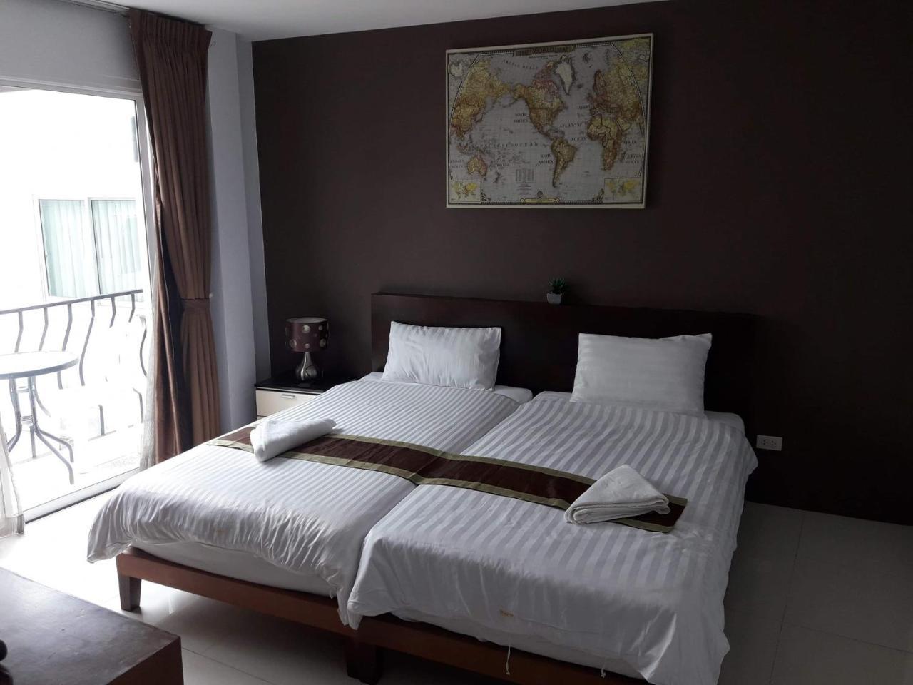 Rama Kata Beach Hotel Екстериор снимка